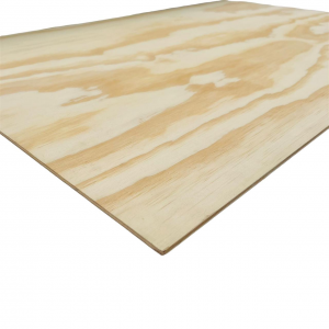 Compensado de pinus naval (79cm x 43cm x 15mm)